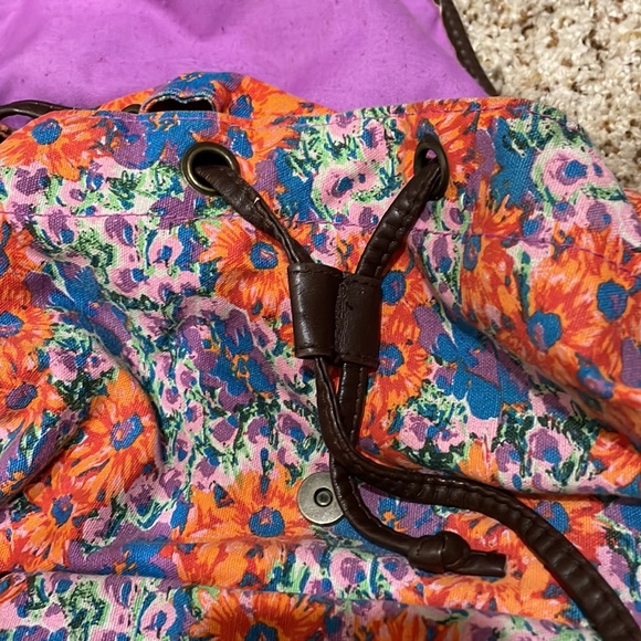 Floral 2000s mini-backpack - Picture 3 of 5